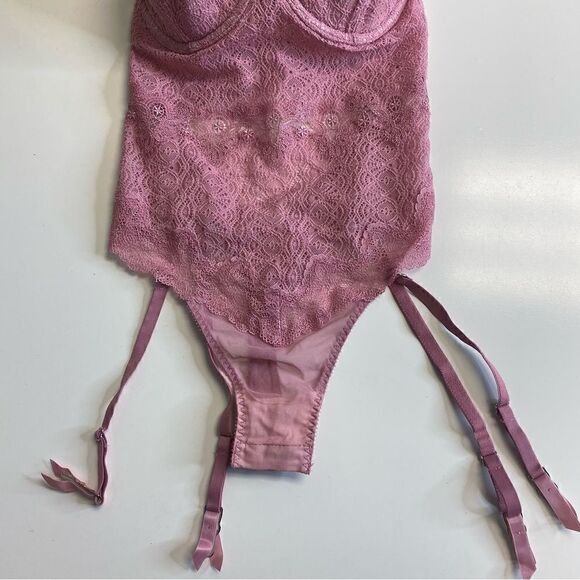 Victorias Secret High Neck Bodysuit lace 32C - Picture 10 of 14